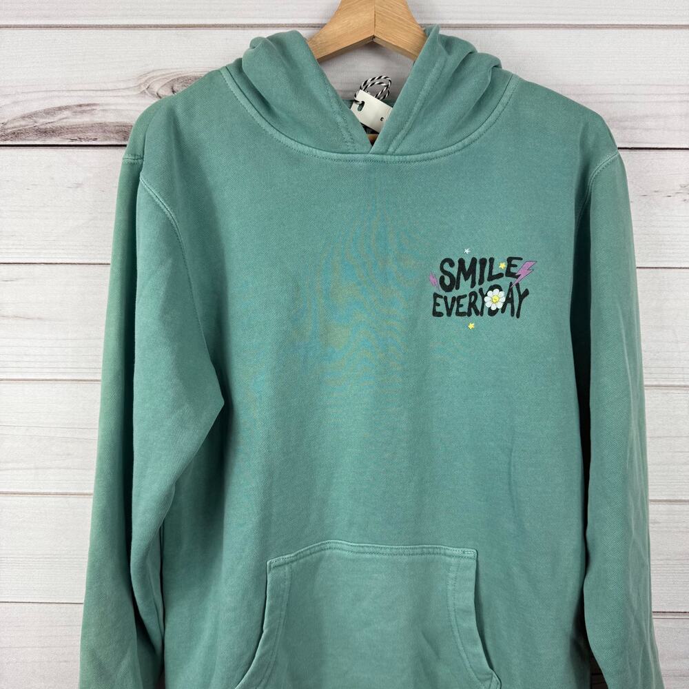 PORT 213 ‎ Smile Hoodie NWT Size XL 14/16 Girls